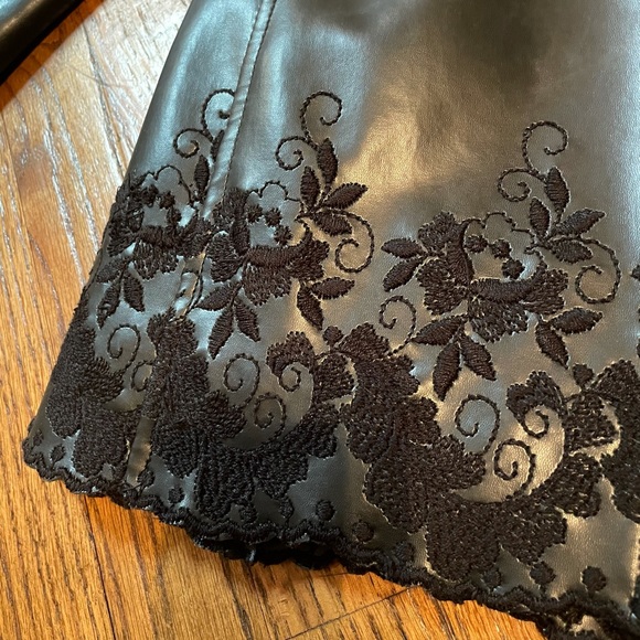 Lorena Conti black pleather jacket - Picture 12 of 13